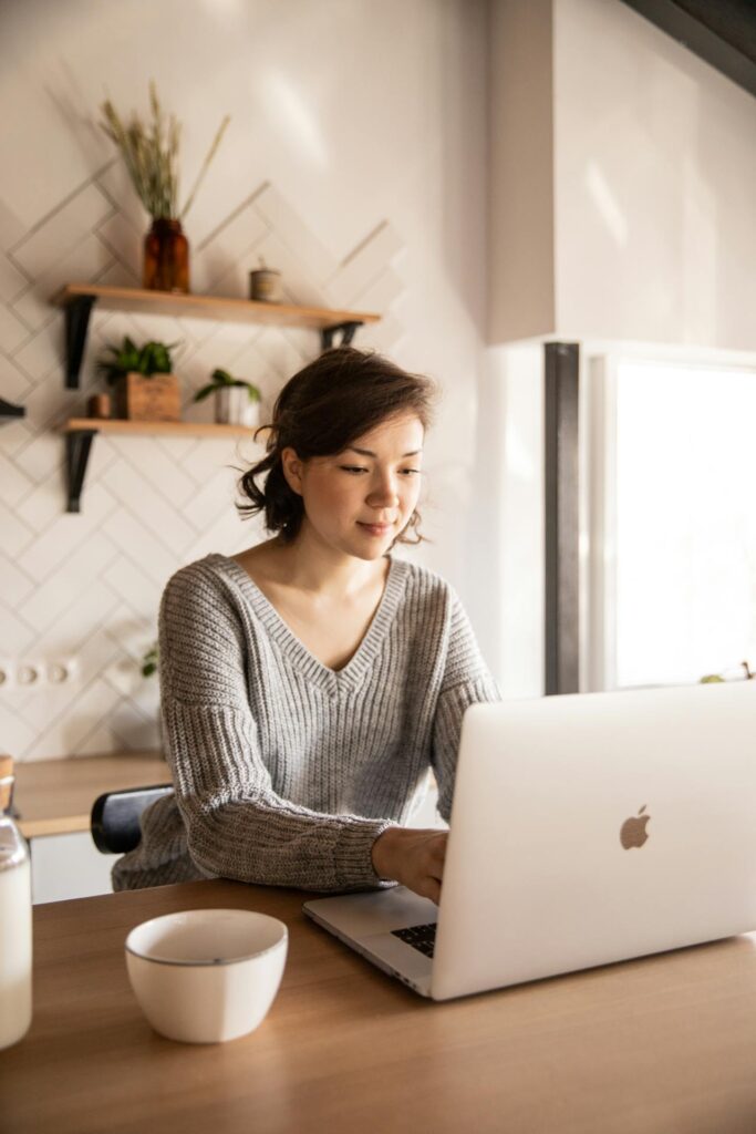 Woman computer